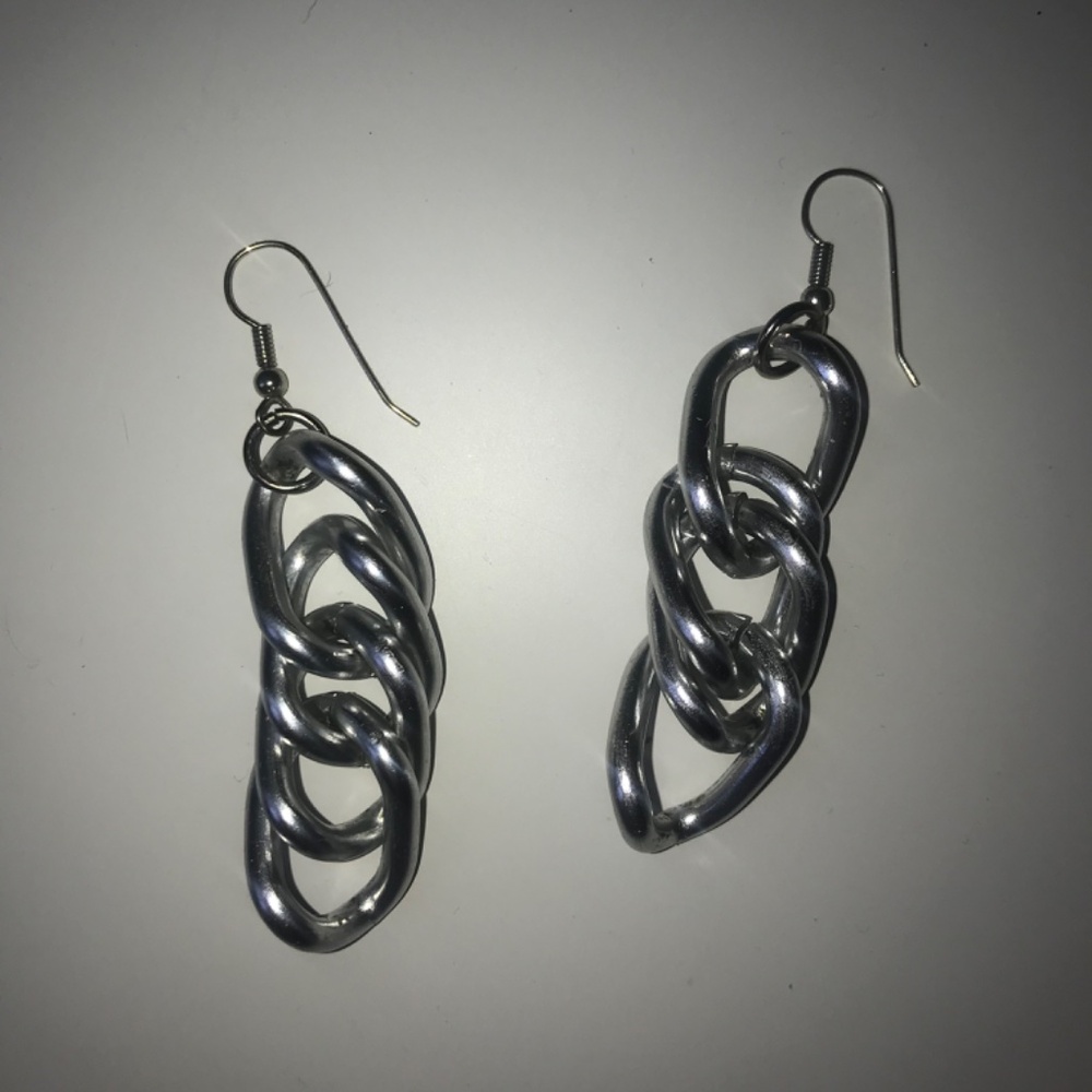 vintage jumbo silver tone chainlink earrings (lightweight)